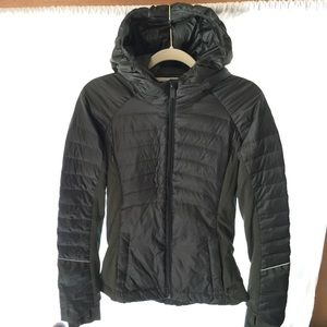 Lululemon down for a run jacket olive green